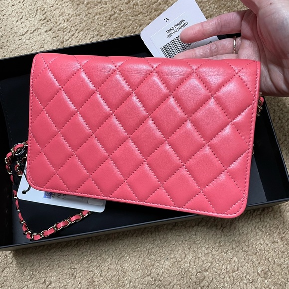 Chanel wallet on chain - Picture 2 of 10